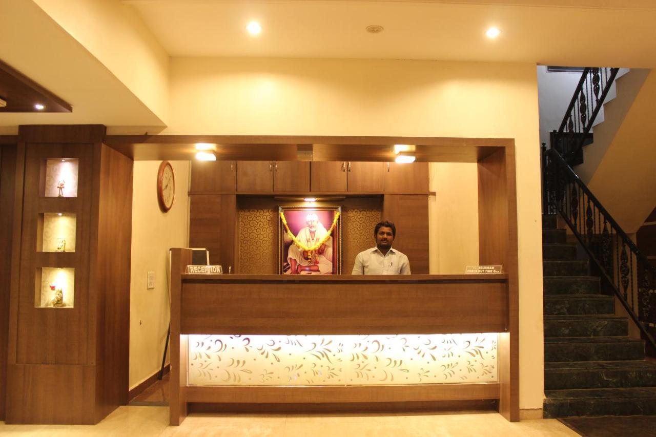 שירדי Hotel Laxmibai Palace מראה חיצוני תמונה